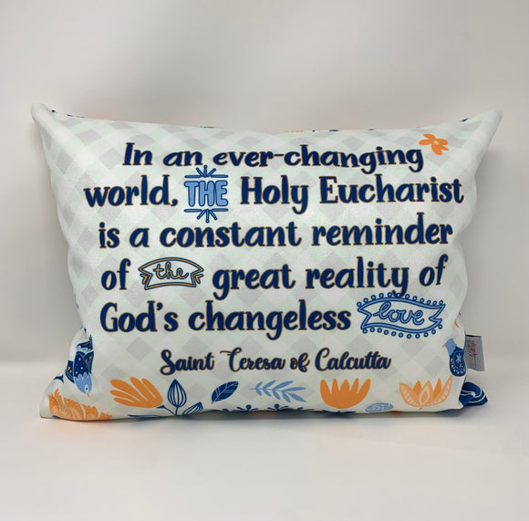 Mother Teresa Holy Eucharist pillow. First Communion pillow Gift. Catholic Gift. Mother Teresa. Saint pillow.